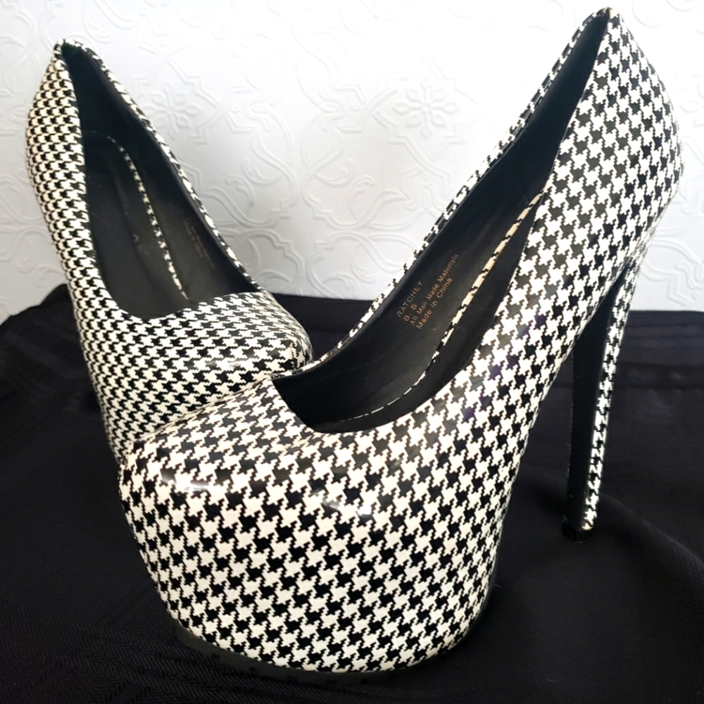 Houndstooth Platform Pump Heels by Privileged